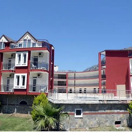 Klados Hotel 3*